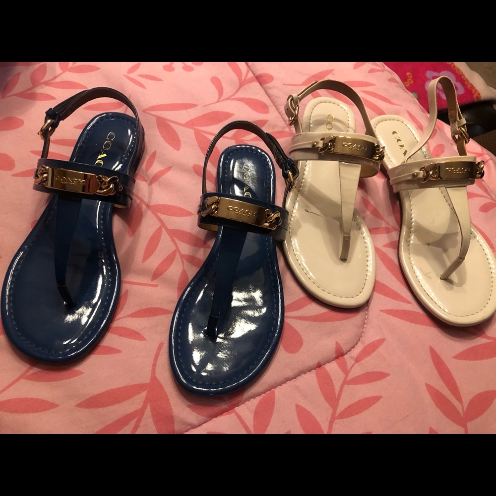 shoes 2 pair coach good condicion